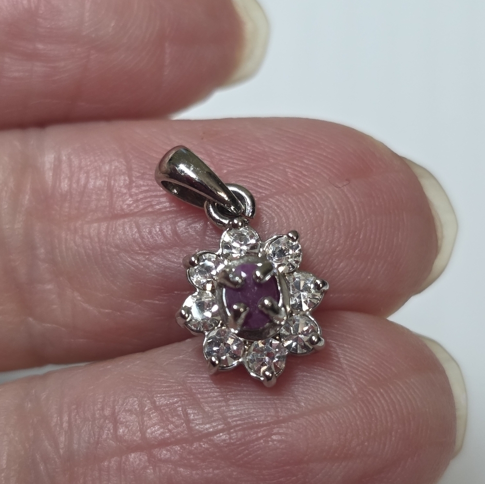 vintage pink gemstone silver toned pendant